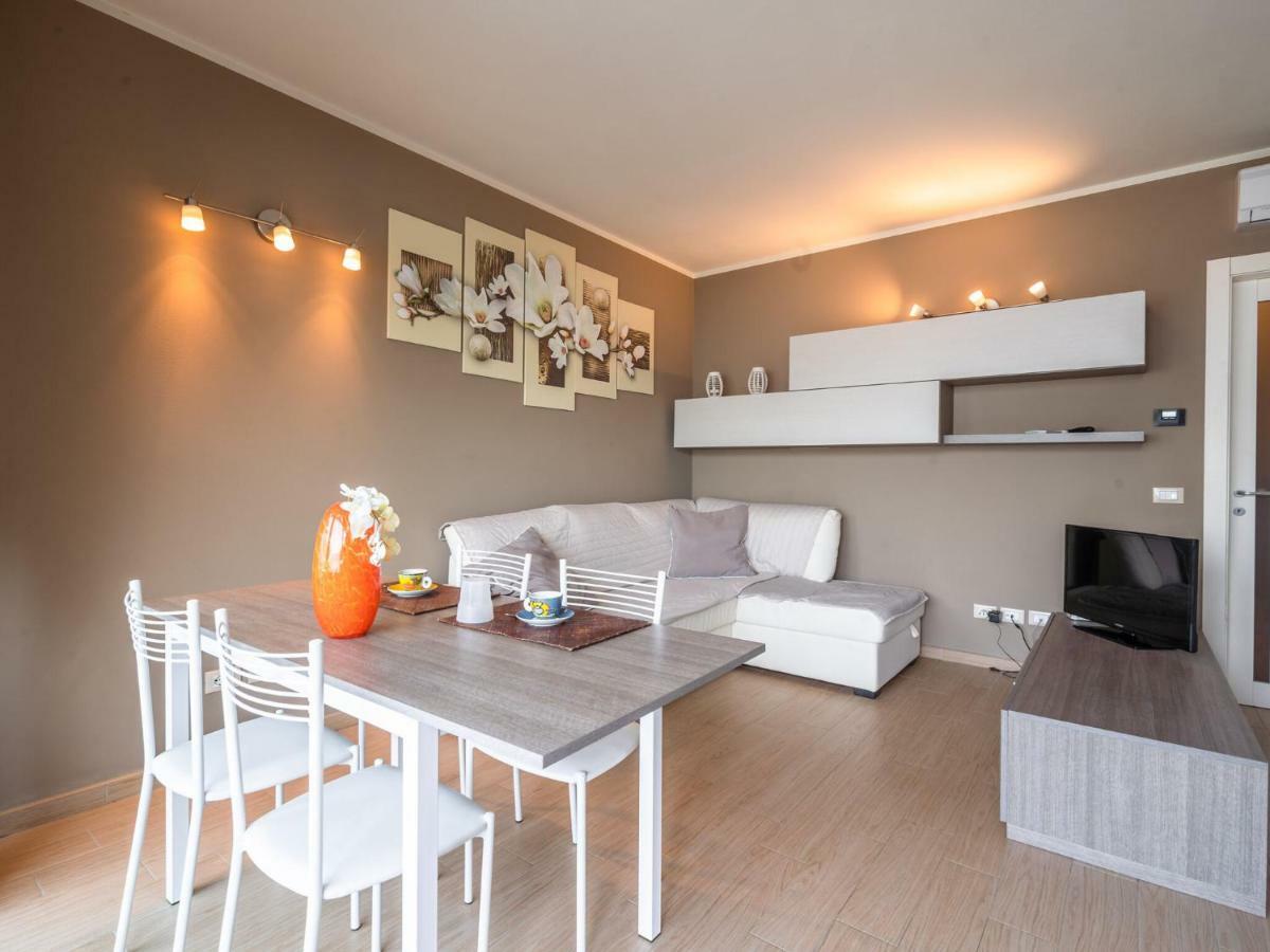 Belvilla By Oyo Casa Giada มาโรเน ภายนอก รูปภาพ